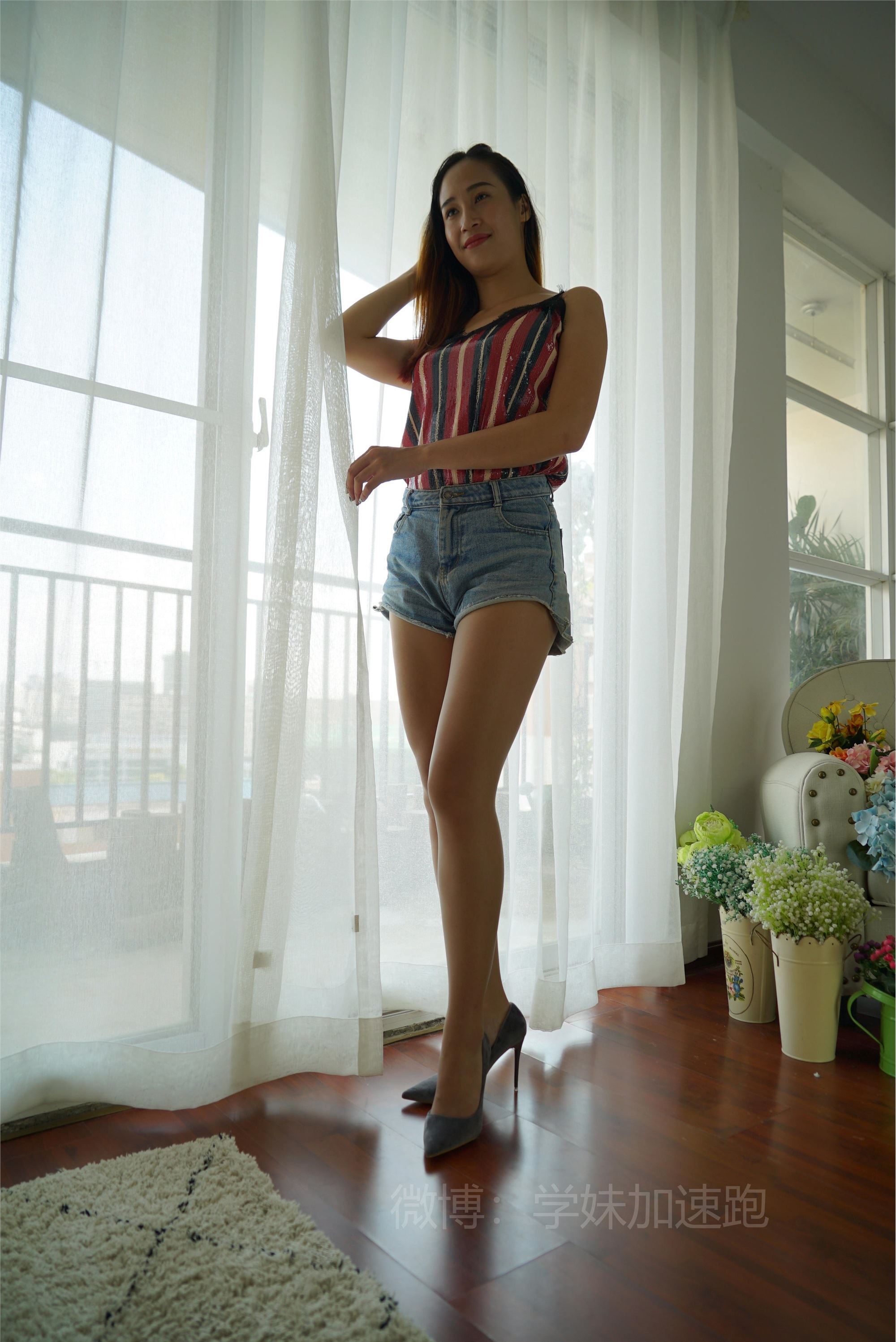 学妹加速跑 XM009《玲玲学妹2》